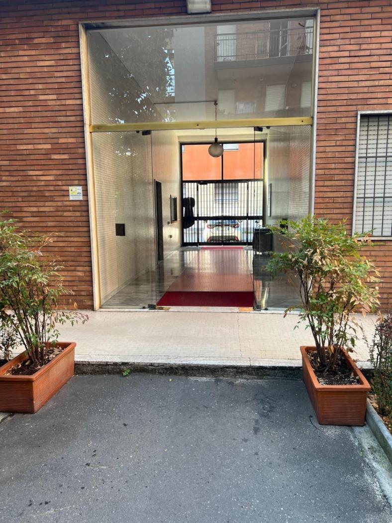 밀라노 Moderno Ed Elegante Loft Con Balcone 아파트 외부 사진