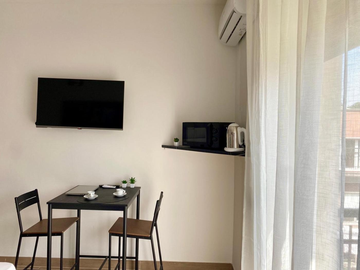 밀라노 Moderno Ed Elegante Loft Con Balcone 아파트 외부 사진